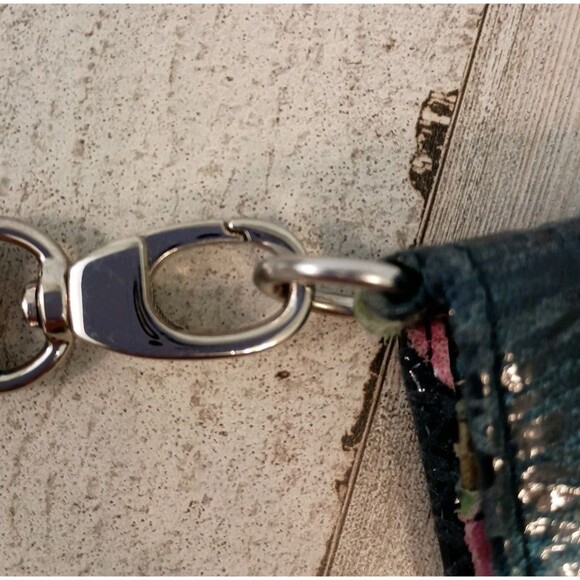 HOBO INTERNATIONAL Leather Wristlet Wallet Tropical Reptile Print - Picture 10 of 16